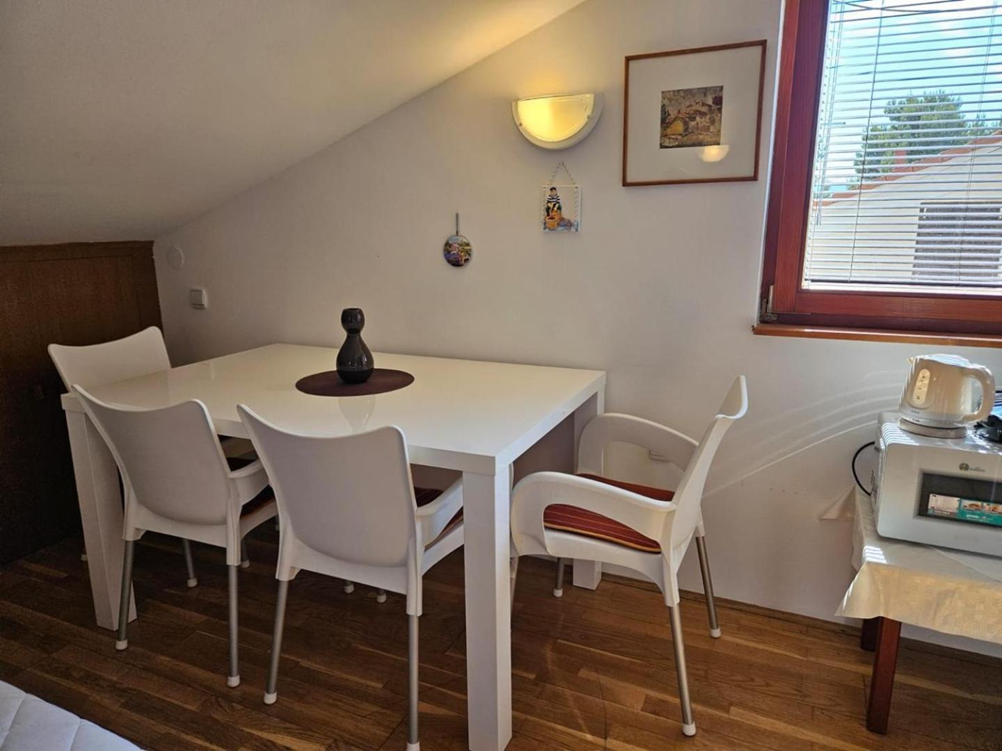 Studio Balen Малинска Экстерьер фото