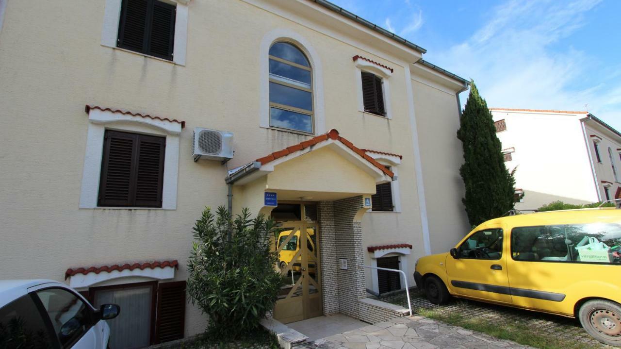 Studio Balen Малинска Экстерьер фото